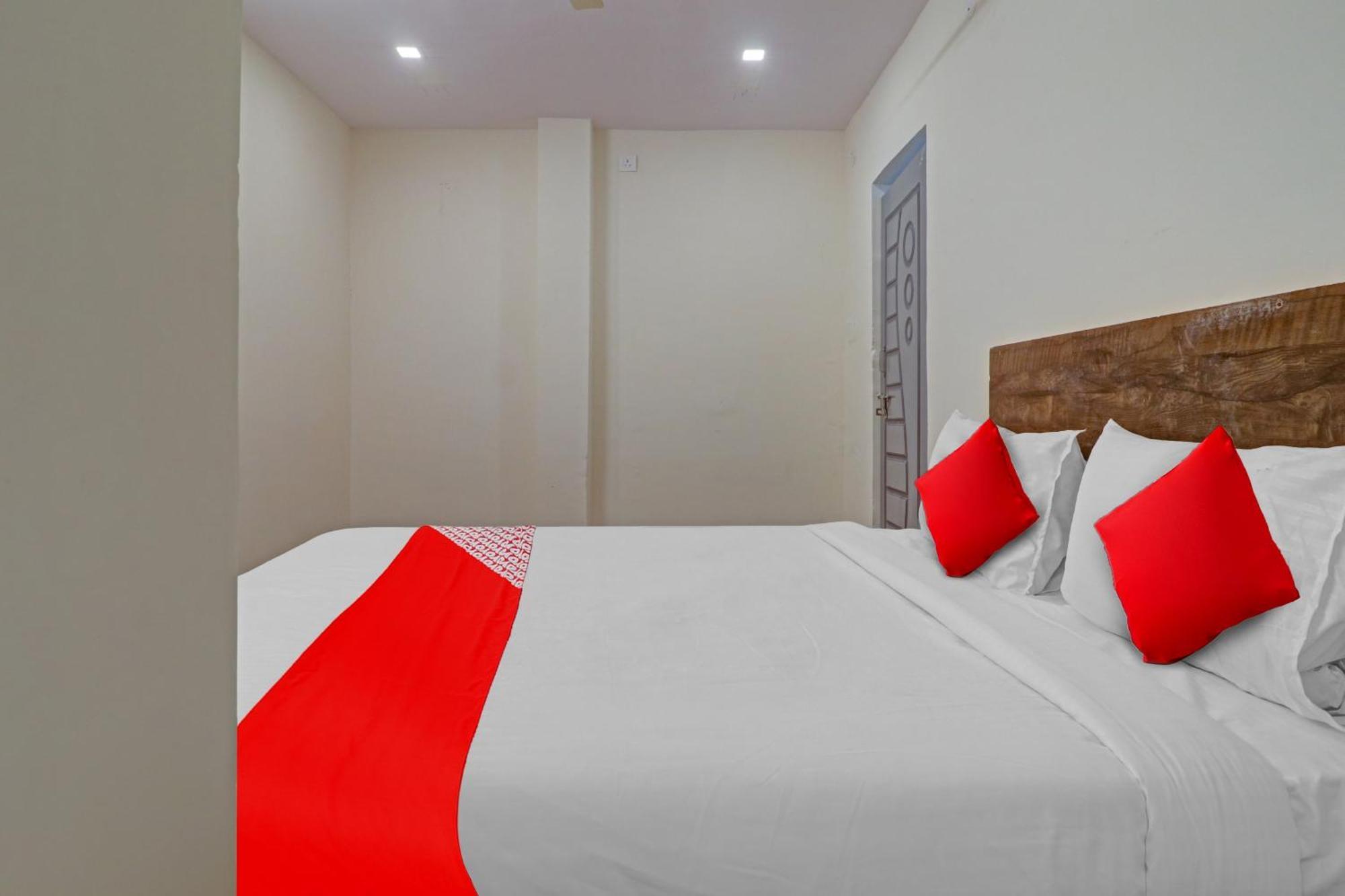Hotel O R Square Bn Reddy Sururnagar 외부 사진